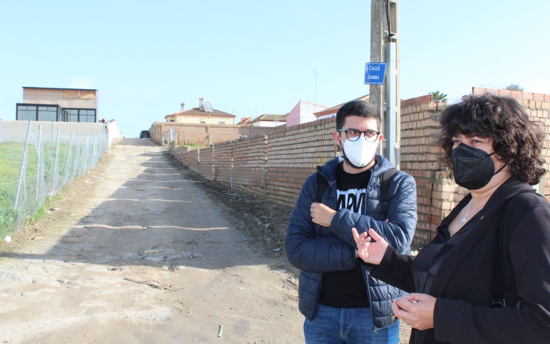 IU pide soluciones para los vertidos de agua en el Camino del Reventón Chico