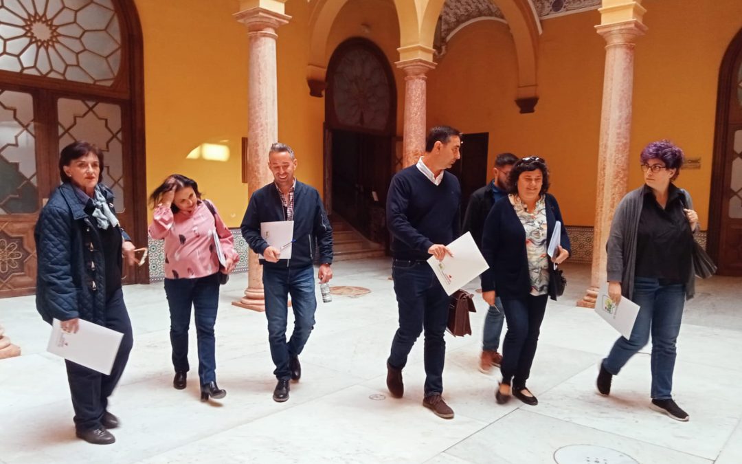 Carmen Álvarez: “El ruido y la sobreactuación de la oposición contrastan con el trabajo serio y riguroso de nuestros delegados”