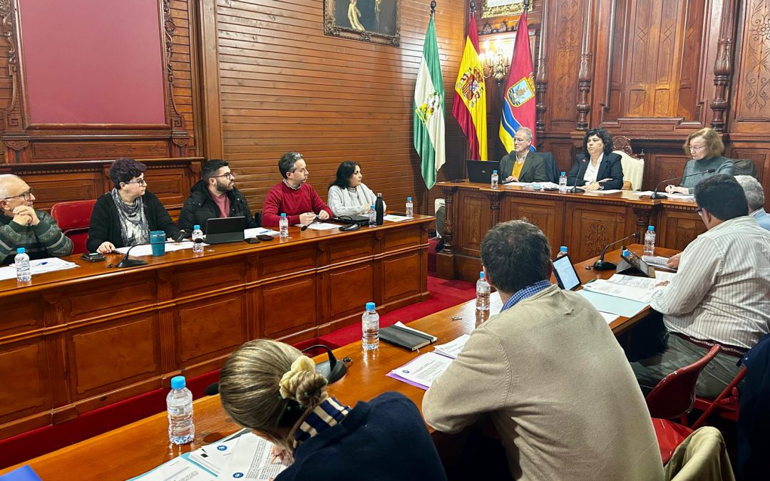 Izquierda Unida logra en el pleno municipal de enero la aprobación de las mociones instando a la Junta al pago de la deuda de la Patrica y en defensa de la educación pública